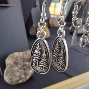 Tree earrings